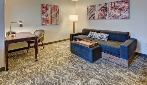 Suite, Multiple Beds