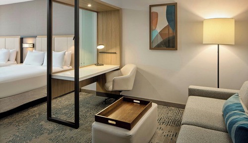 Suite, Multiple Beds
