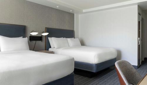 Room, 2 Queen Beds, Hearing Accessible