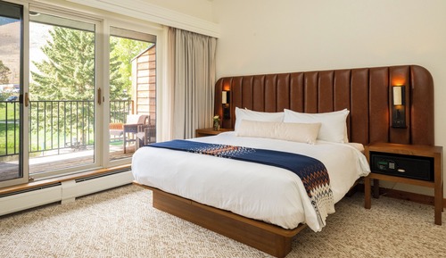Room, 1 King Bed, Mobility Accessible (Lodge)