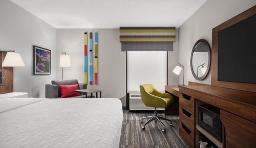 One King Bed, Non-Smoking