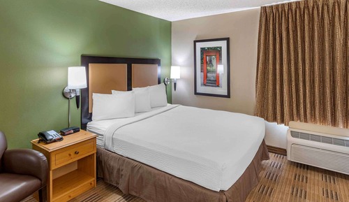 Standard Studio, 1 Queen Bed, Non Smoking