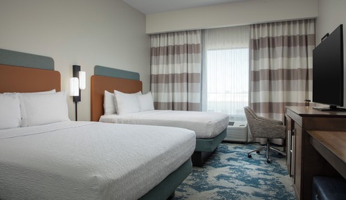 Room, 2 Queen Beds, Accessible, Non Smoking (Roll-in Shower)