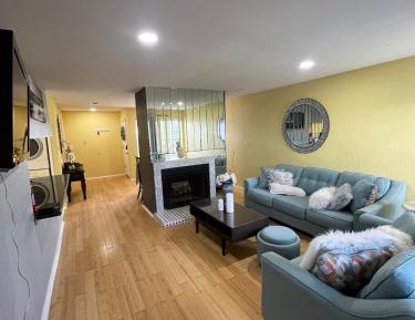 Two-Bedroom Apartment with Pool View