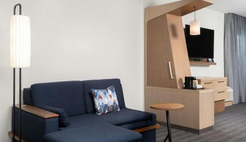 Studio with Two Queen Beds and Sofa Bed