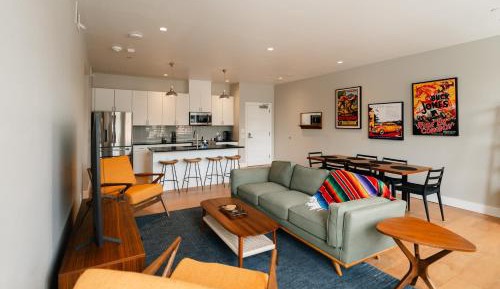 Two-Bedroom Apartment with City View