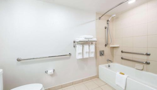 Queen Room with Two Queen Beds - Disability Access