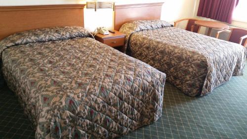 Double Room with Two Double Beds - Non-Smoking