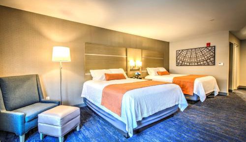 Oversize Queen Room with Two Queen Beds