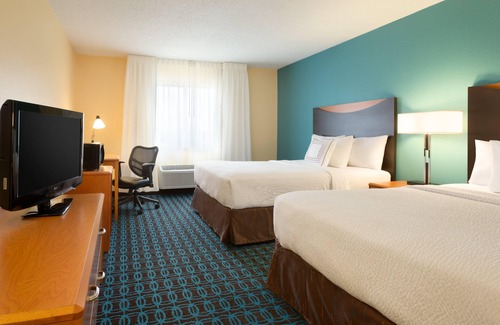 Bismarck Hotel | Fairfield Inn & Suites Bismarck South