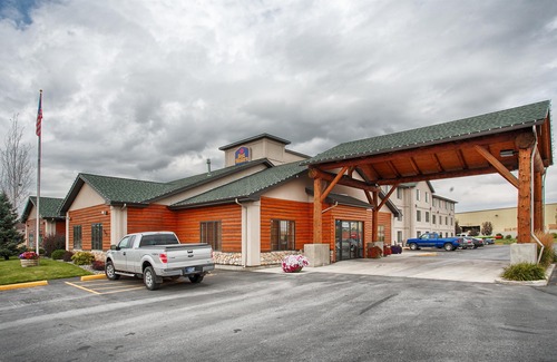 Laurel Hotel | Best Western Yellowstone Crossing