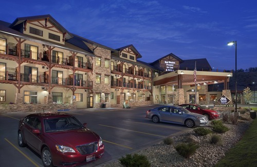 Cody Hotel | Best Western Premier Ivy Inn & Suites