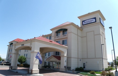 Billings Hotel | SureStay Plus Hotel by Best Western Billings