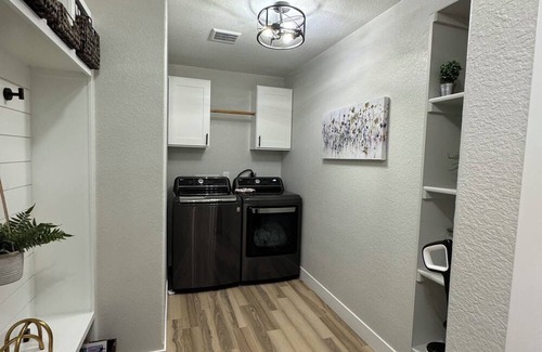 Gillette House | Clean beautiful house 3 minutes from CAM-PLEX & 1 min from Energy Sports Complex