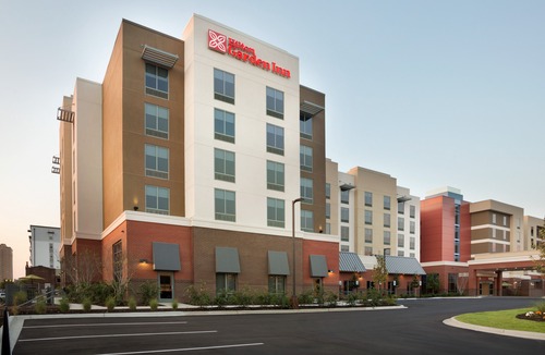 Five Points South Hotel | Hilton Garden Inn Downtown Birmingham