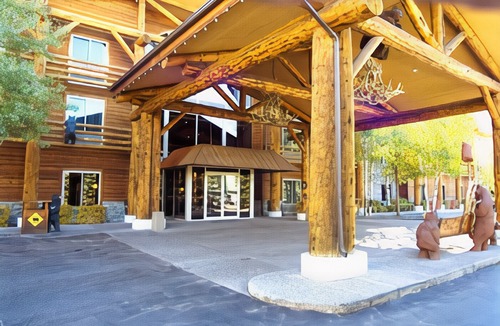 Jackson Hotel | The Lodge at Jackson Hole