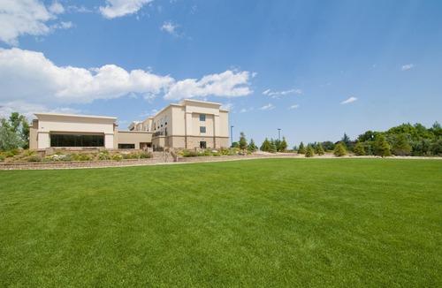 Buffalo Hotel | Hampton Inn & Suites Buffalo