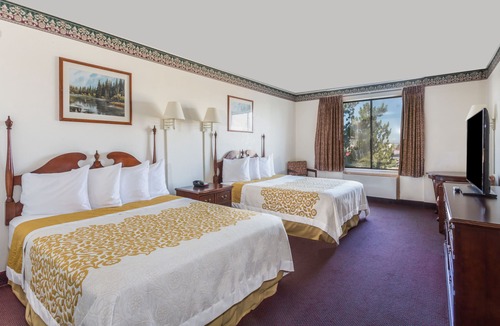 Evanston Hotel | Days Inn by Wyndham Evanston WY