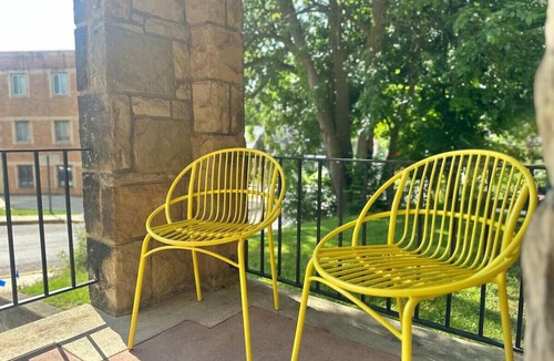 South Hills House | Luxe Mt. Lebanon Home | Central | Free Parking