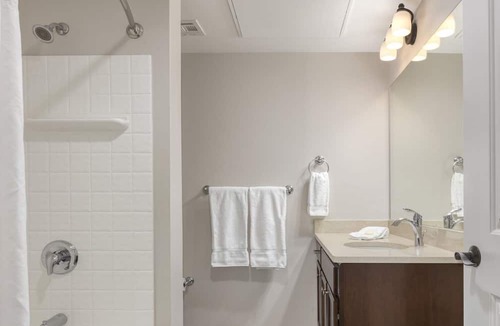West Yellowstone Condo | Charming 2-bedroom condo in fabulous Yellowstone with WiFi, fitness room