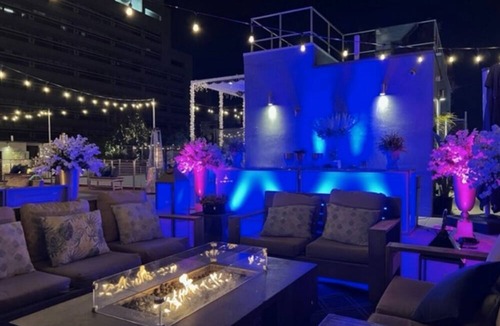 Skid Row House | Amazing 2 Story Penthouse with Patio Jacuzzi!