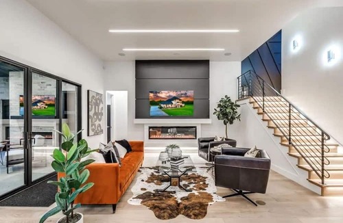 Piedmont House | The Cosmopolitan Lux at LLLRanch
