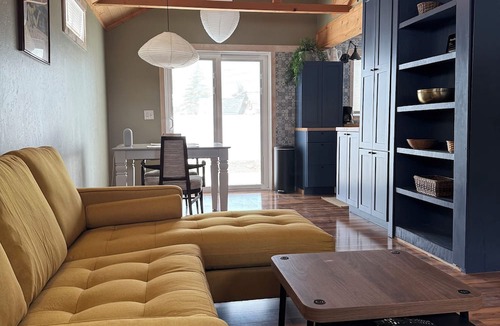 Dillon House | Cozy Cabin with Style