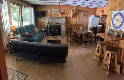 Fleming Cabin | Fantastic 2-bedroom cabin in Black Moshannon State Park. Only 20 mins from PSU!