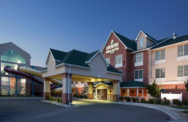 Country Inn & Suites by Radisson, Gillette, WY