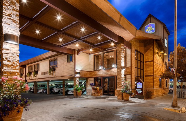 Best Western Plus Clocktower Inn