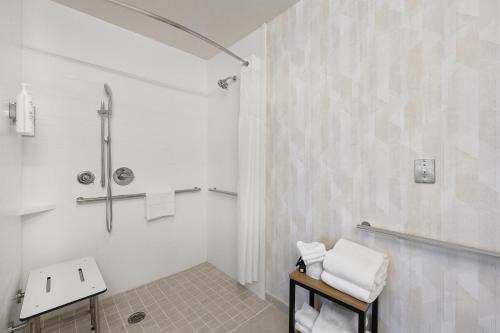 Hampton Inn Suites Lancaster 