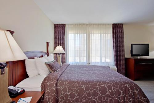 Staybridge Palmdale Ihg Hotel 